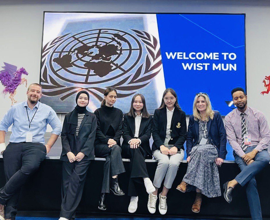 Model United Nations Club