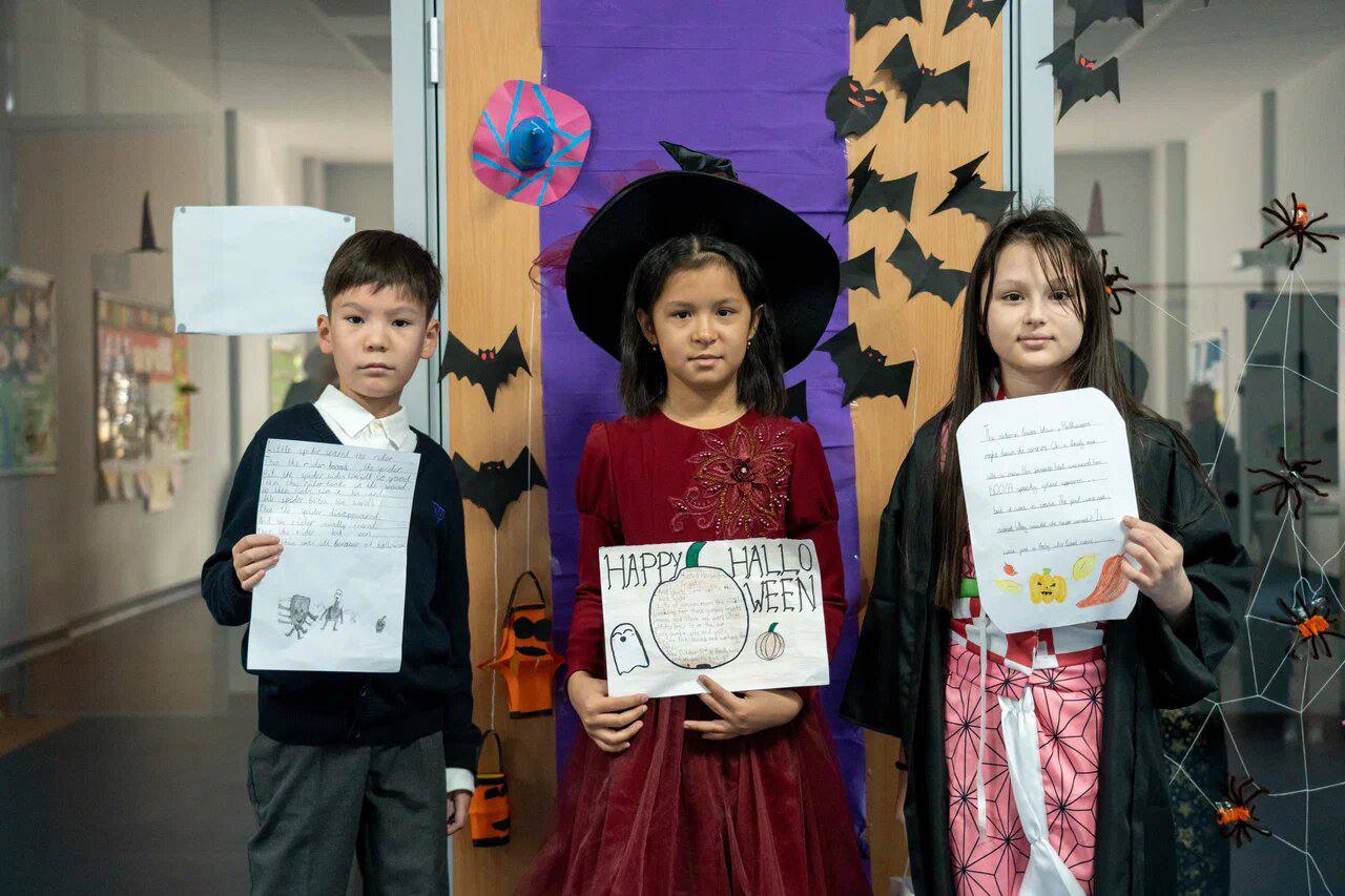 Autumn/Halloween Poetry Writing Competition