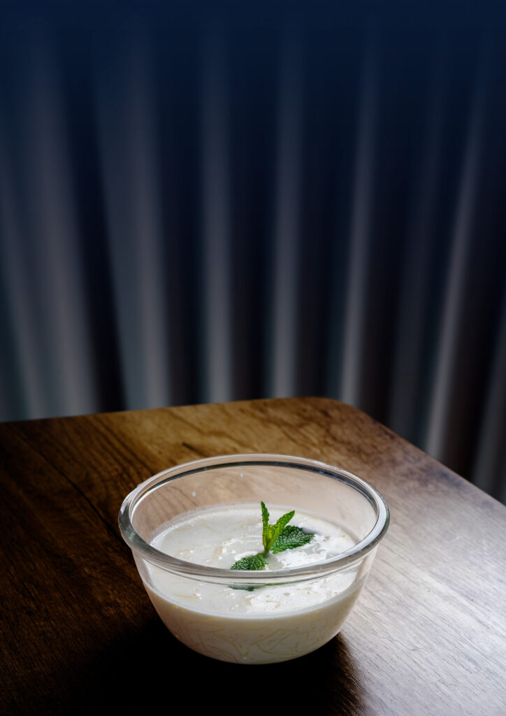 NATURAL YOGHURT